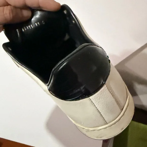 Gucci White Sneakers with Red and Green Accents US 12 - Picture 14 of 14